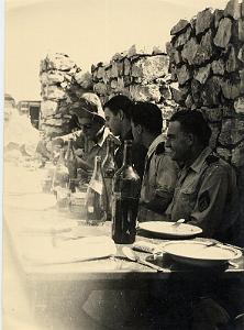 9 EME HUSSARDS  A CRAMPEL -------- (0)